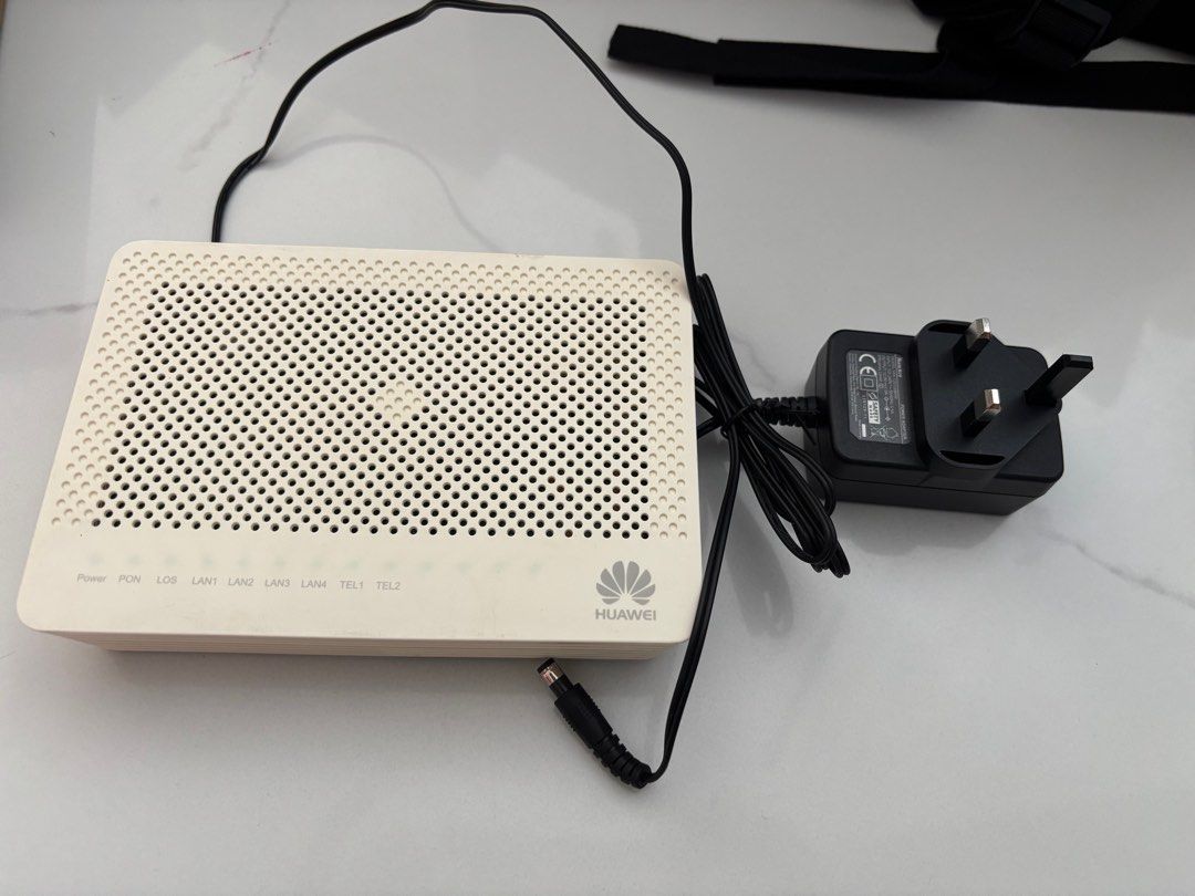 Huawei HG8240H GPON ONT Router, Computers & Tech, Parts & Accessories ...