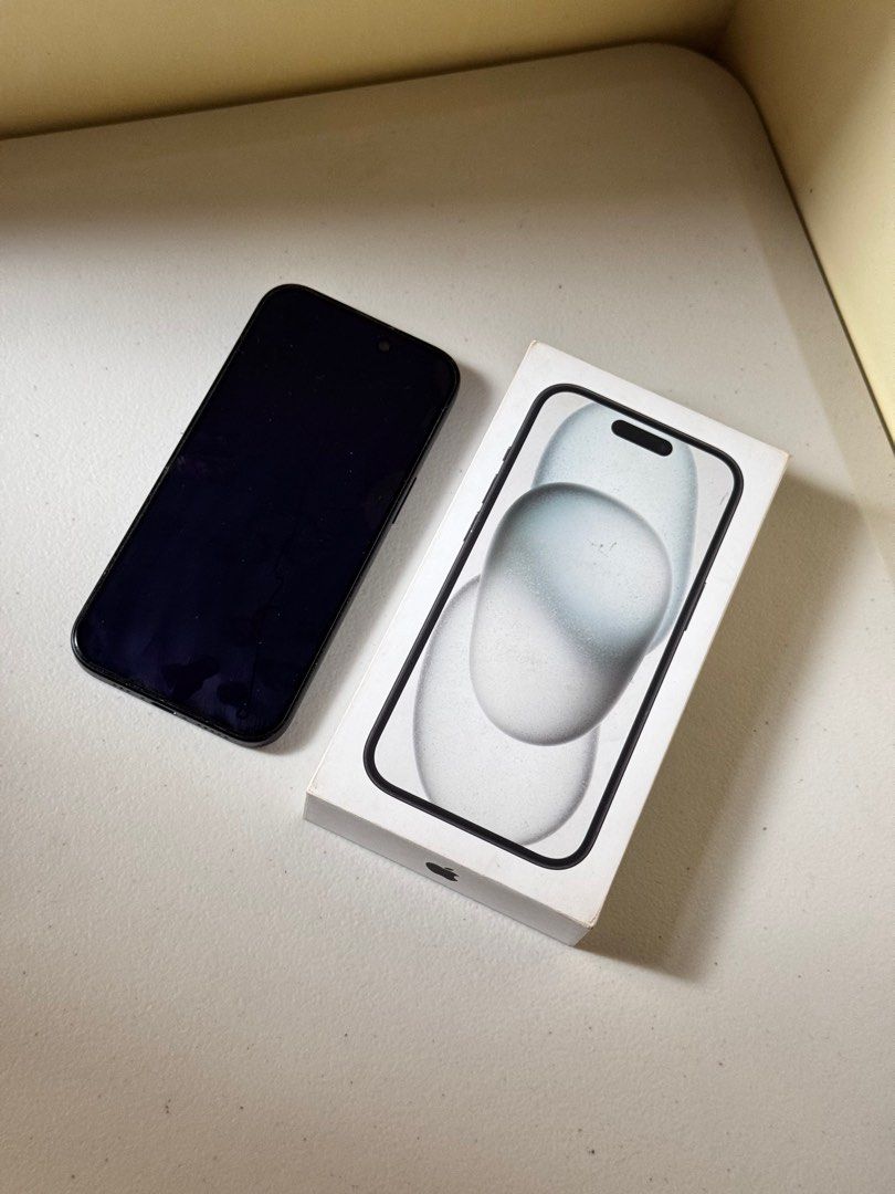iPhone 15 256GB Black (Category: iPhone 15 Series) located in Marikina City. Submitted by carlcruzzzz14 (Listing ID 1393489429, Image 2). Description: Selling this: iPhone 15 Black 256GB 89% Battery Health No issues Factory Unlocked / NTC Approved Inclusions: Original Box, Original used Cord, installed screen protector case Marikina City ₱33,990.00.