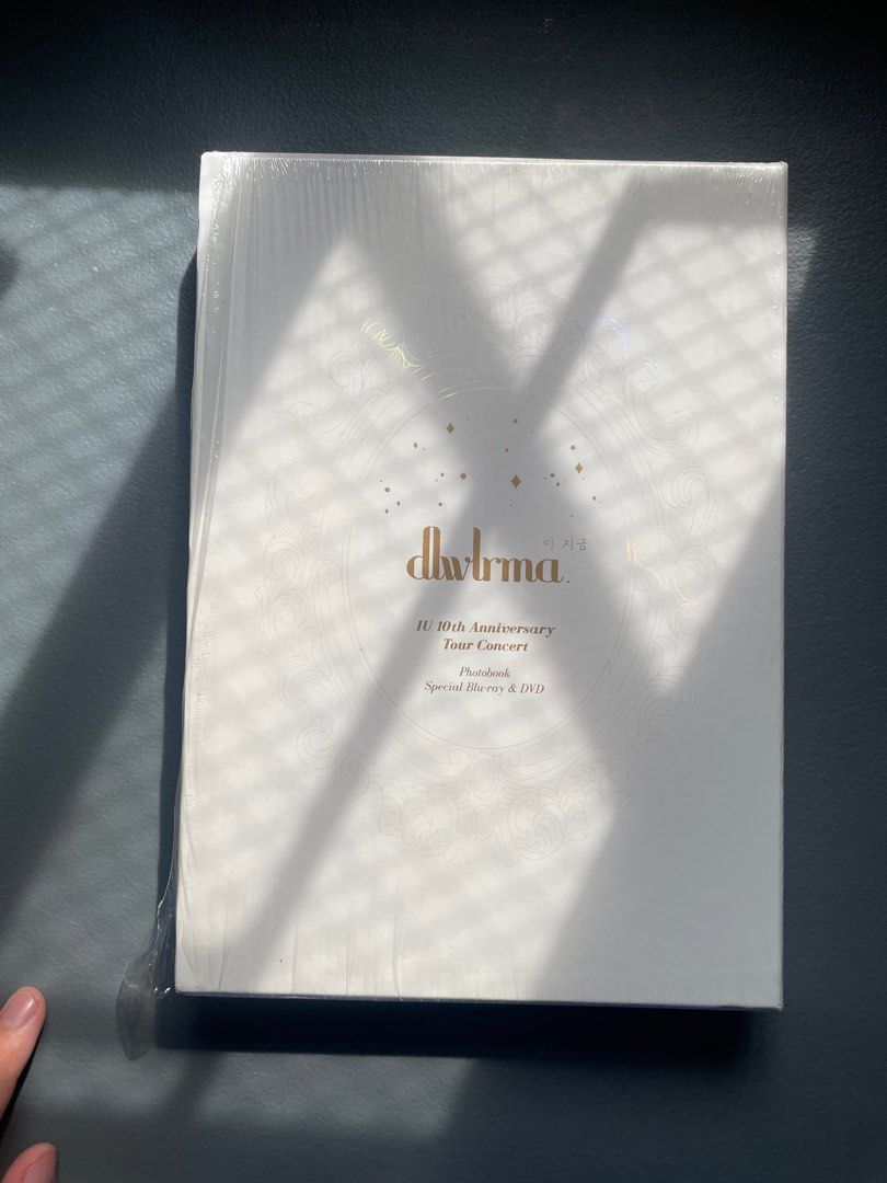 IU 10th Anniversary DVD (Category: CDs & DVDs) located in Quezon City. Submitted by smarty0821 (Listing ID 1393501401, Image 1). Description: Only opened once (just to check the inclusions) Never played the DVDs RFS: need funds MOP: GCash MOD: Any courier (buyer will shoulder).