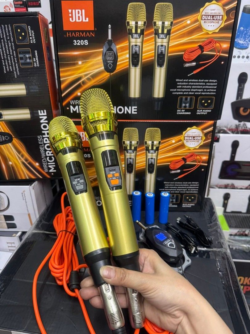 JBL 320s dual use (Category: Microphones) located in Manila. Submitted by saguittarian06 (Listing ID 1393617618, Image 2). Description: JBL 320S Dual-Use （Wireless Microphone and Wire Microphone）Dual Microphone🔥🔥🔥 🌟2Colors Restock：Gray and Gold 🌟Pwede Wireless/Pwede May Wire.