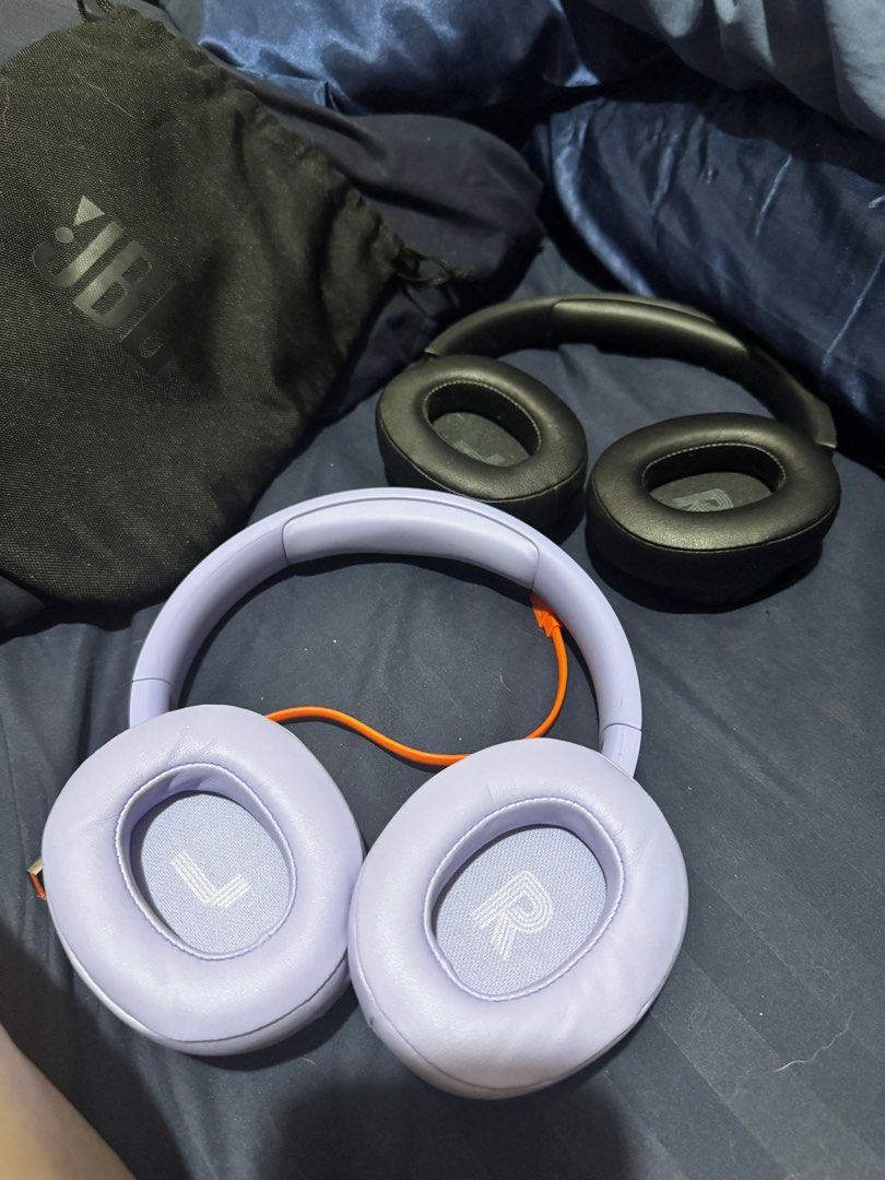 JBL Tune 720BT Black & Purple (Category: Headphones & Headsets) located in Paranaque City. Submitted by hannah.agupit (Listing ID 1393439523, Image 2). Description: Purple Only Available Unit and cable for charger 💯 original connected to JBL app No issues - all working and function well Ready to use.