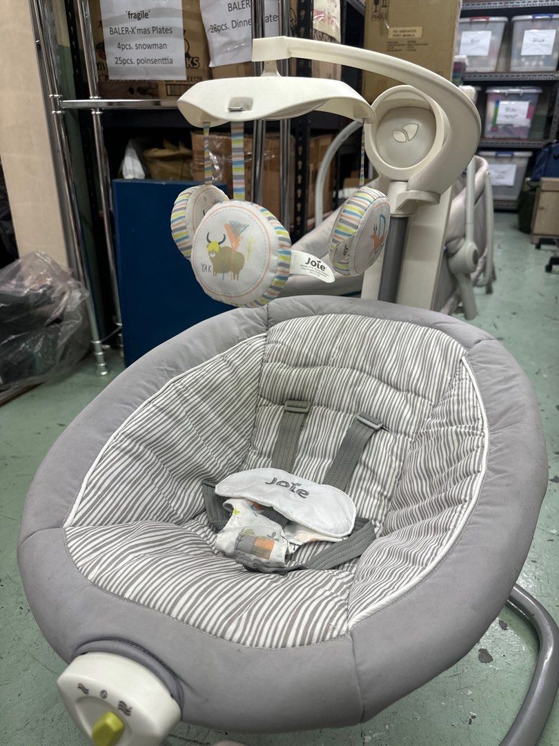 Joie - BABY SWING ROCKER (Category: Baby High Chairs) located in Makati City. Submitted by sheheynnn_ (Listing ID 1393454863, Image 2). Description: ALL FUNCTIONAL STILL NEGO - PM FOR MORE DETAILS .