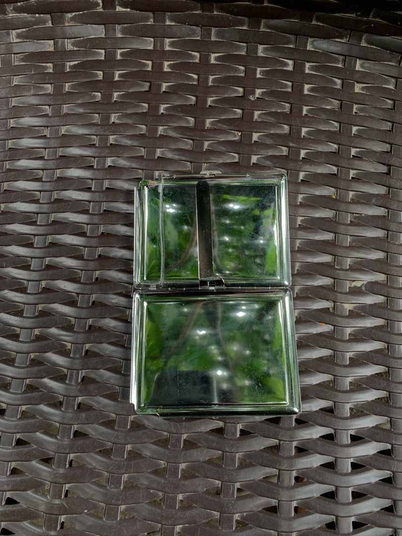 Louis Vuitton Cigarettes Case❤️ (Category: Luxury Accessories) located in Leyte. Submitted by g.tmills24 (Listing ID 1393471728, Image 3). Description: Want to sell.✨ Baka bet mo boss/madam🙂 Louis Vuitton Multi Color Cigarette Case❤️ Excellent to As New Japan Surplus Source Dm me💌.