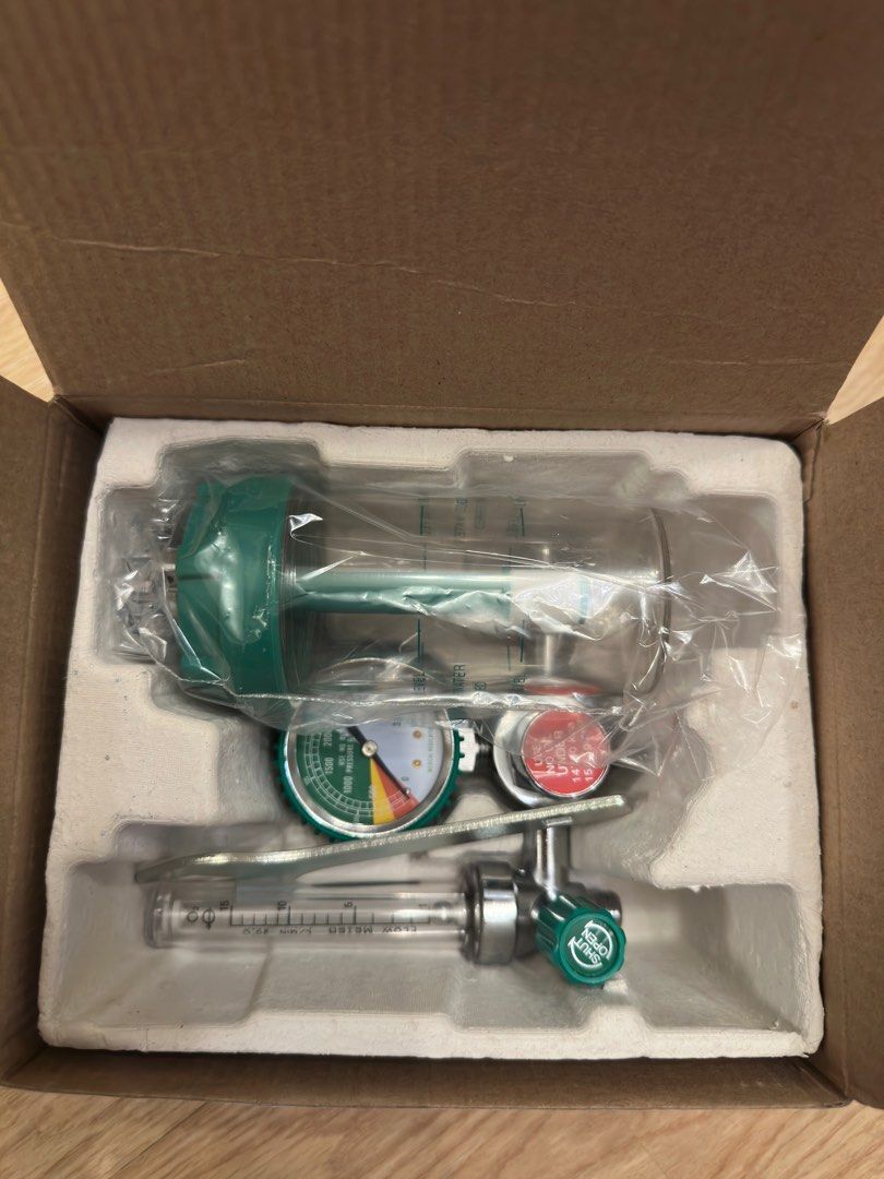 Oxygen Regulator (Category: Medical Supplies & Tools) located in Pasig City. Submitted by kimb03 (Listing ID 1393535265, Image 2). Description: .