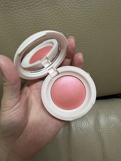 （分類：）位於 。 由 amyhega 提交（商品編號 1393481392，圖片 1）。簡介： 。
