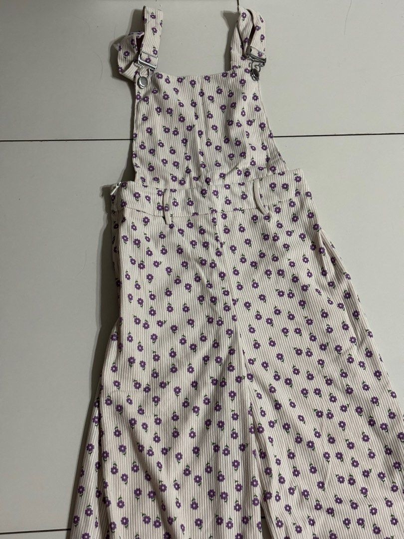 shein purple jumpsuit (Category: Jumpsuits) located in Quezon City. Submitted by blueeeming (Listing ID 1393611297, Image 1). Description: .