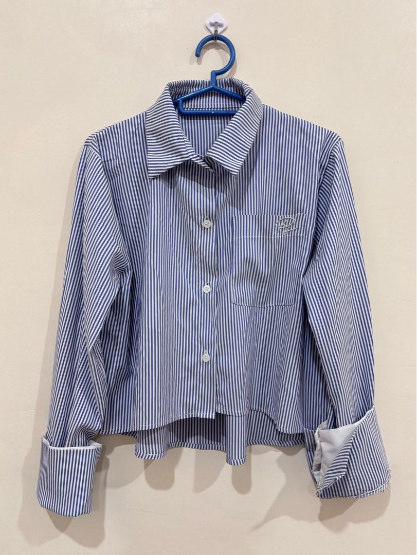 Stripe Long Sleeves Polo - Blue & White (Category: Longsleeves) located in Makati City. Submitted by solana36 (Listing ID 1393486375, Image 2). Description: I forgot the brand, cut tag No issue, complete buttons Small to Med - see measurements on the photos Location: East Rembo, Taguig SF c/o buyer.