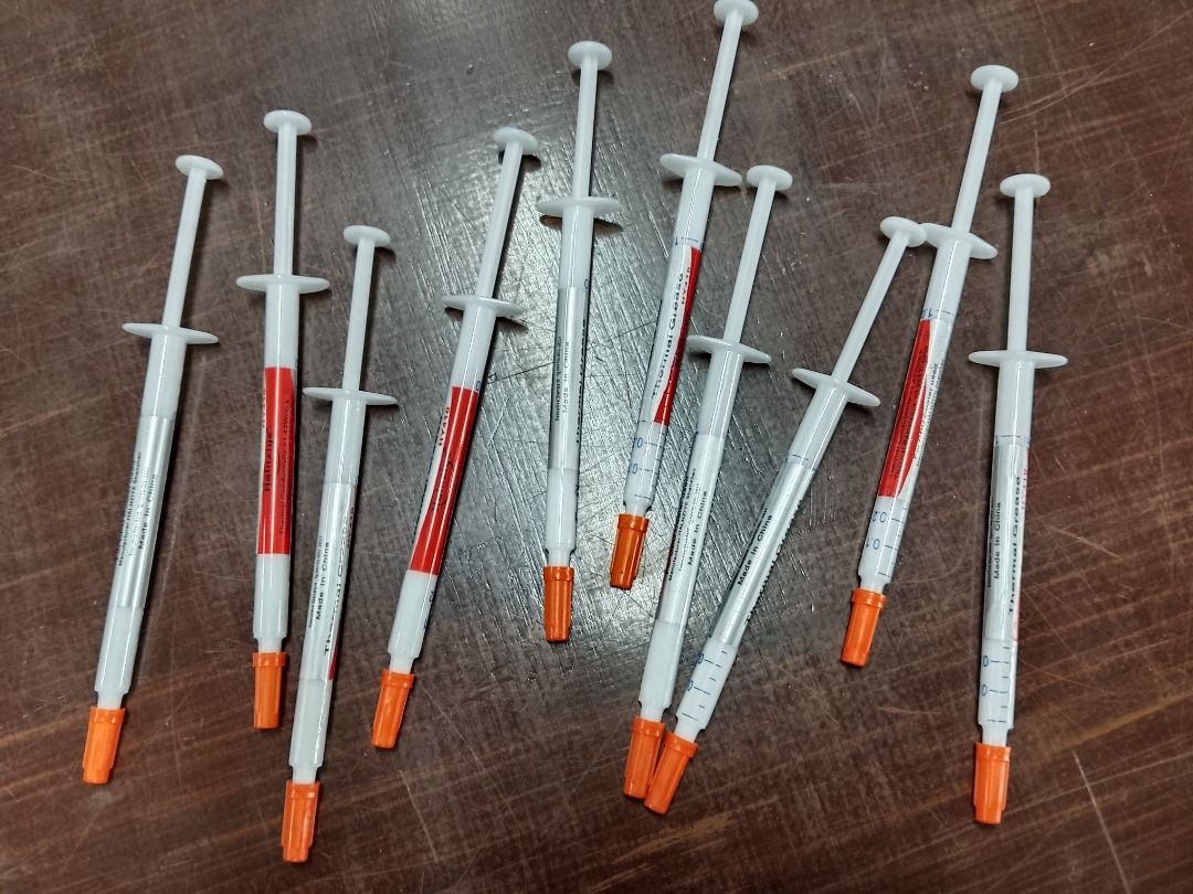 Thermal Paste Generic Injection Type (Category: Computer Parts) located in Pasig City. Submitted by technofuseofficial (Listing ID 1393515534, Image 1). Description: Thermal Paste Generic Injection Type Brand New and Original Items Store Location: 4F Unit 402, 604 Shaw Boulevard, Barangay Kapitolyo, Pasig City Same Day Delivery: - Lalamove delivery within Metro Manila - For walk-ins: Always PM first for item availability - We are also open for ni