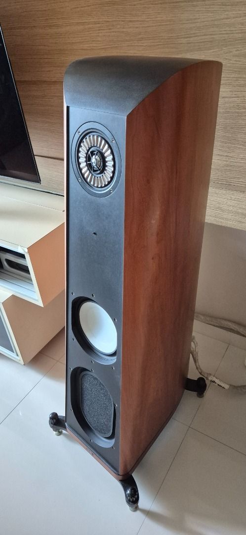 Thiel CS 2.7 Three-Way Speakers63825887619714113