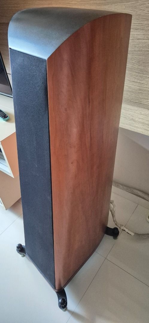 Thiel CS 2.7 Three-Way Speakers63825887619714114