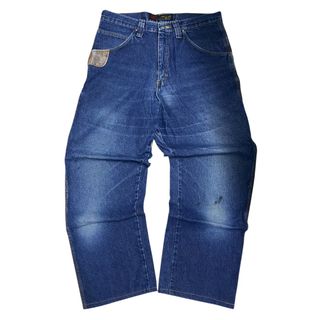 (Category: ) located in . Submitted by kenobithrift_ (Listing ID 1393528136, Image 1). Description: .