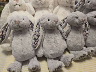 （分類：）位於 。 由 aeiouyo 提交（商品編號 1390382247，圖片 1）。簡介： 。