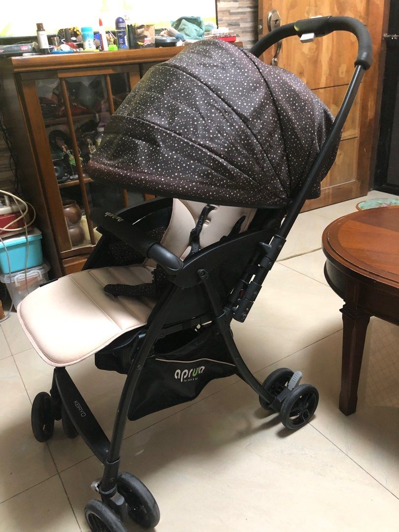 Apruva Keiryo (Category: Strollers) located in Las Pinas. Submitted by m.t.closet (Listing ID 1390258539, Image 3). Description: Keiryo Apruva Lightweight Still in good condition. See picture to appreciate .
