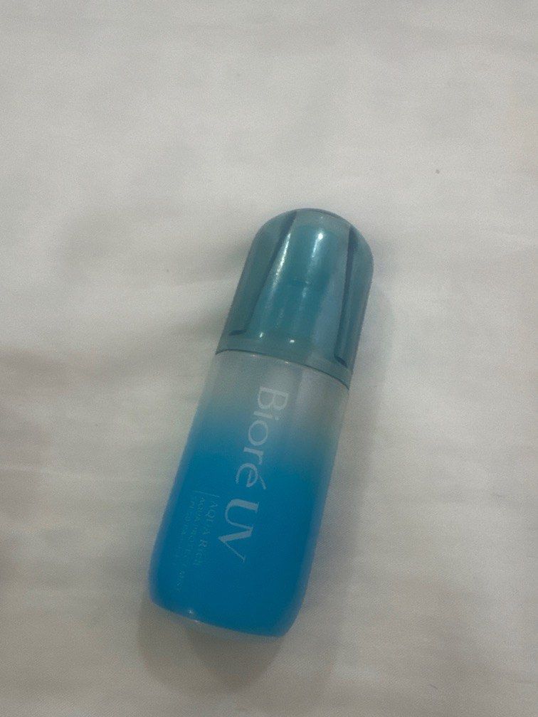 Biore sunscreen (Category: Makeup) located in Quezon City. Submitted by destashingmycloset (Listing ID 1390278665, Image 1). Description: .