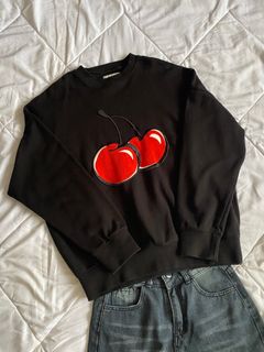 (Category: ) located in . Submitted by moonpreloved25 (Listing ID 1390302578, Image 1). Description: .