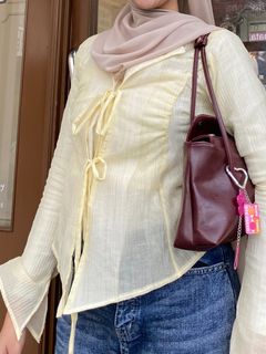 (Kategori: ) berada di . Dikirim oleh decluna (ID iklan 1390364537, Gambar 1). Deskripsi: .