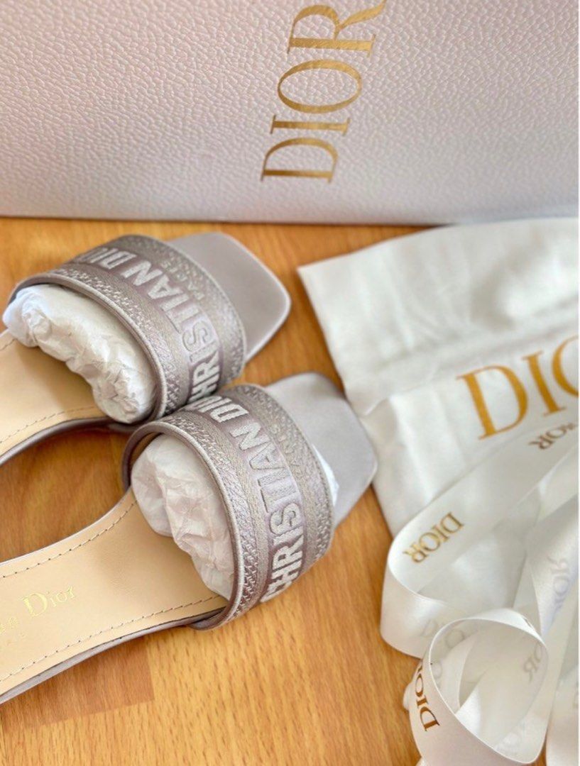 Dior Sandals (Category: Wedges) located in Bacolod City. Submitted by blackwidow28 (Listing ID 1390231643, Image 2). Description: Bought this from a seller here, never worn. Just keeping it feels like a waste so I decided to sell. Size is 37, a bit big on me that’s why I’m letting it go.”.
