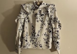 （分類：）位於 。 由 tintinmilo 提交（商品編號 1390370736，圖片 1）。簡介： 。