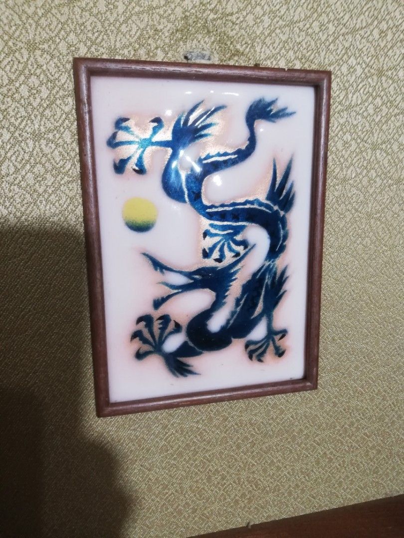 framed poisonous dragon, ceramic, 34x 30x 4cm (Category: Frames & Pictures) located in Paranaque City. Submitted by 4thestate.surplusan (Listing ID 1390350304, Image 2). Description: a vintage framed dragon design ceramic or porcelain..