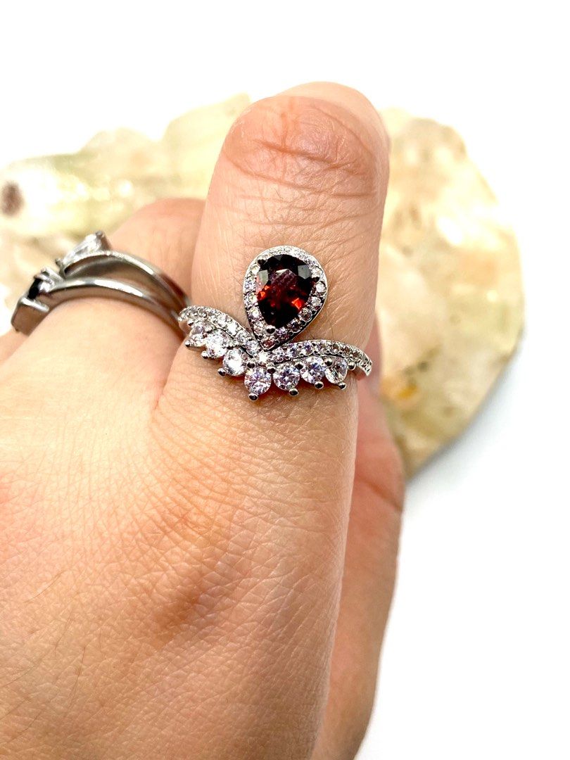 Garnet Ring adjustable (Category: Rings) located in Quezon City. Submitted by soberanozar (Listing ID 1390282913, Image 1). Description: .