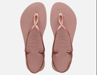 (Category: ) located in . Submitted by stitchedxheart (Listing ID 1390183439, Image 1). Description: .