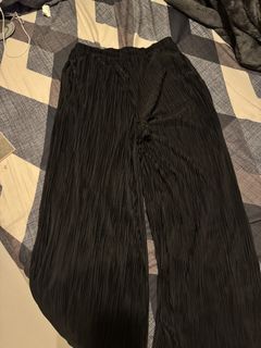 (Category: ) located in . Submitted by rinarii (Listing ID 1390381549, Image 1). Description: .