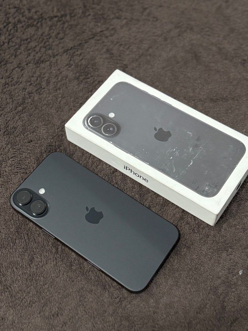 Iphone 16 Plus 128gb | Complete | 100% Battery health (Category: iPhone 16 Series) located in Muntinlupa City. Submitted by ncgndn (Listing ID 1387234459, Image 1). Description: For Sale Iphone 16 Plus 128gb Black Complete No issue.