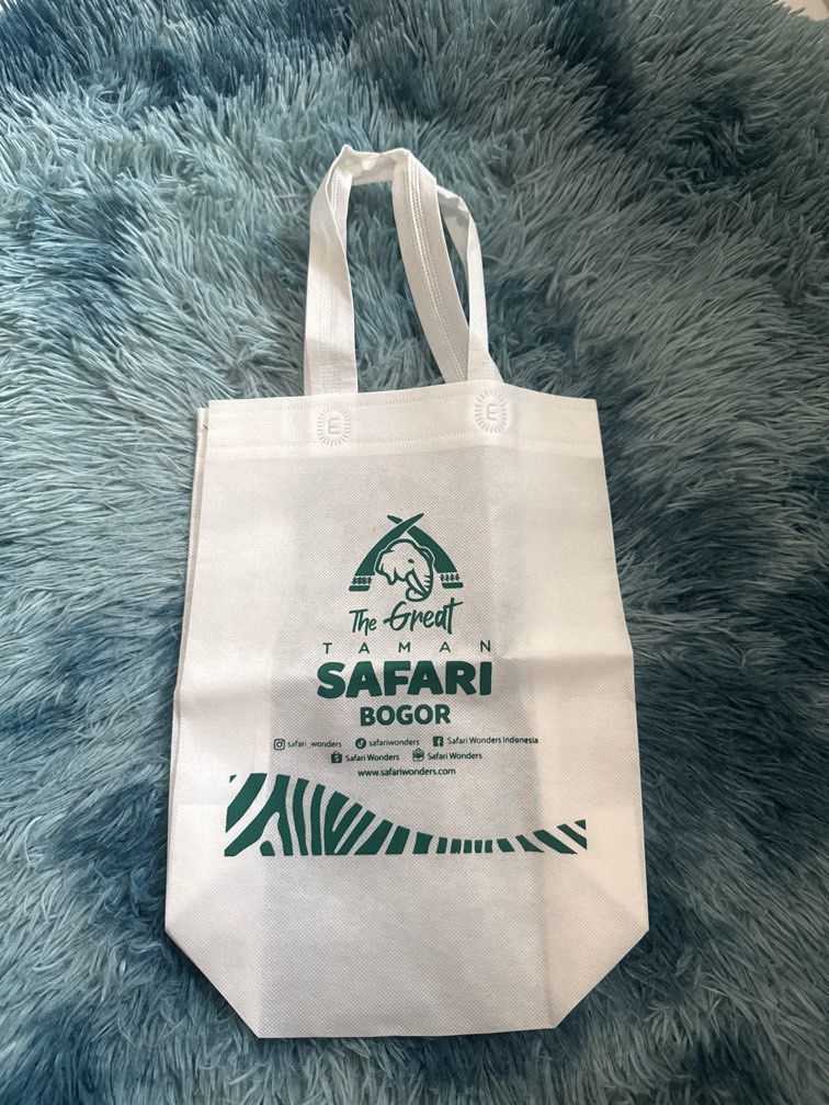Kantong Belanja Taman Safari Bogor Shopping Bag Taman Safari Bogor  Goodie Bag Taman Safari Bogor Tas Belanja Taman Safari Bogor Paperbag  Taman