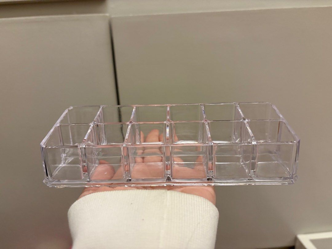 Lipstick organizer (12) (Category: Makeup) located in Quezon City. Submitted by junventory (Listing ID 1390282507, Image 1). Description: .