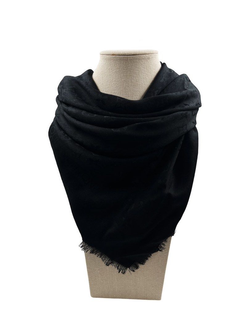 ⚜️Louis Vuitton LV - Classic Shawl black (Category: Luxury Accessories) located in Makati City. Submitted by 90sangel (Listing ID 1390394595, Image 2). Description: Item: Louis Vuitton Denim shawl - Shiny / black ⊹ ࣪ ˖ ꫂ ၴႅၴ ₊ ⊹ •Condition: Brand New w/ paperbag *100% Elegant silk travel shawl Lightweight and breathable, this scarf is ideal for travel — Side Note: The price for our scarf will be different if you need a complete set as they are pa