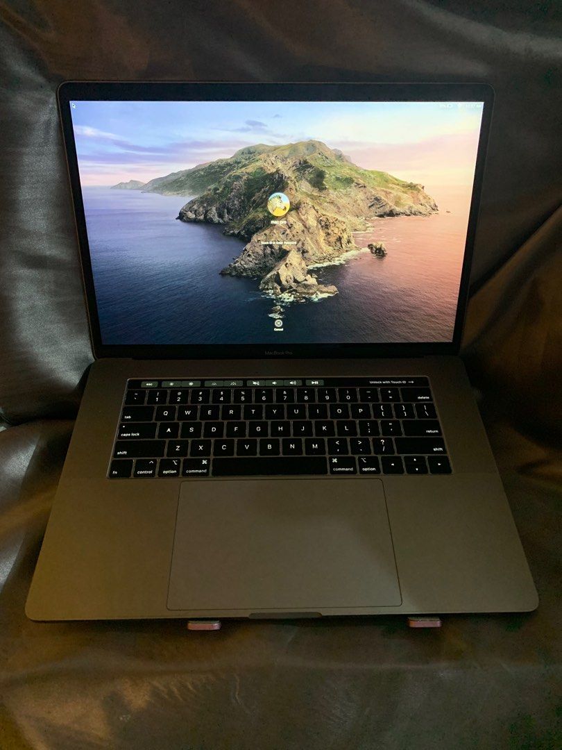 Macbook Pro Touchbar 2018 15” (Category: Laptops & Notebooks) located in Cainta. Submitted by macpodph (Listing ID 1390402492, Image 2). Description: Specifications: ⚫️Touch Bar with integrated Touch ID sensor ⚫️Space Gray 🔴Retina display 🔴15.4-inch (diagonal) LED-backlit display with IPS technology; 2880-by-1800 native resolution at 220 pixels per inch with support for millions of colors 🔴500 nits brightness 🔴Wide color (P3) 🔴True Tone tech