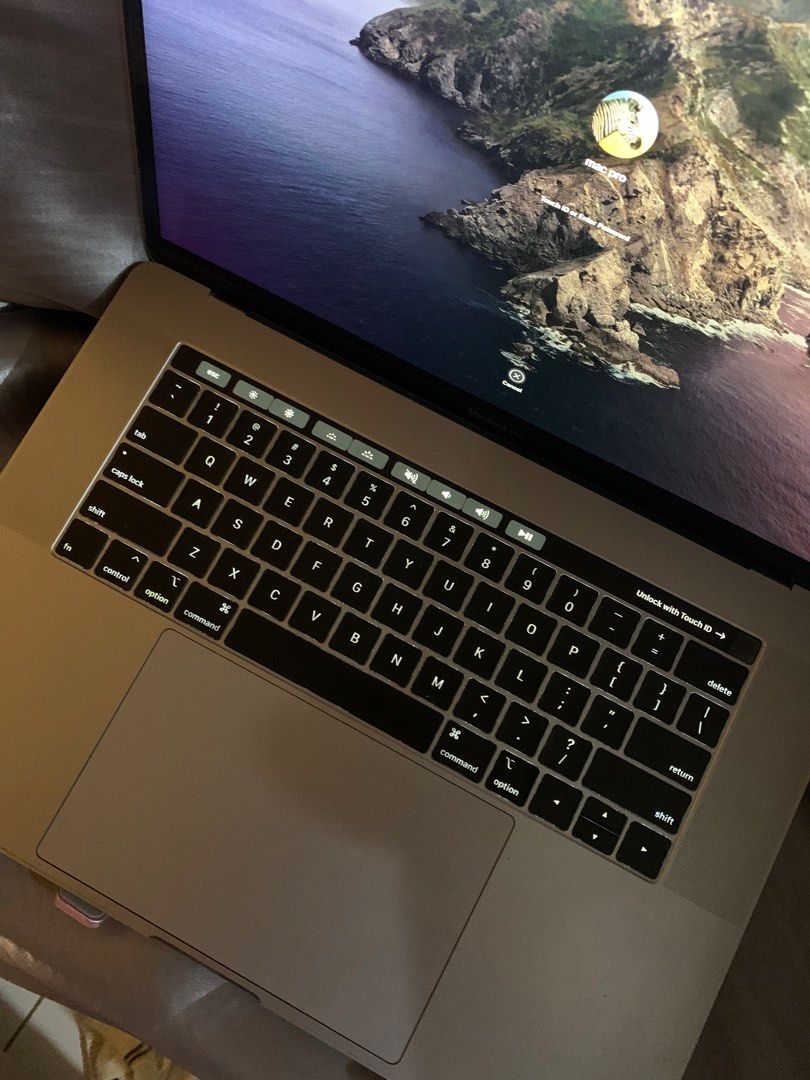Macbook Pro Touchbar 2018 15” (Category: Laptops & Notebooks) located in Cainta. Submitted by macpodph (Listing ID 1390402492, Image 3). Description: Specifications: ⚫️Touch Bar with integrated Touch ID sensor ⚫️Space Gray 🔴Retina display 🔴15.4-inch (diagonal) LED-backlit display with IPS technology; 2880-by-1800 native resolution at 220 pixels per inch with support for millions of colors 🔴500 nits brightness 🔴Wide color (P3) 🔴True Tone tech