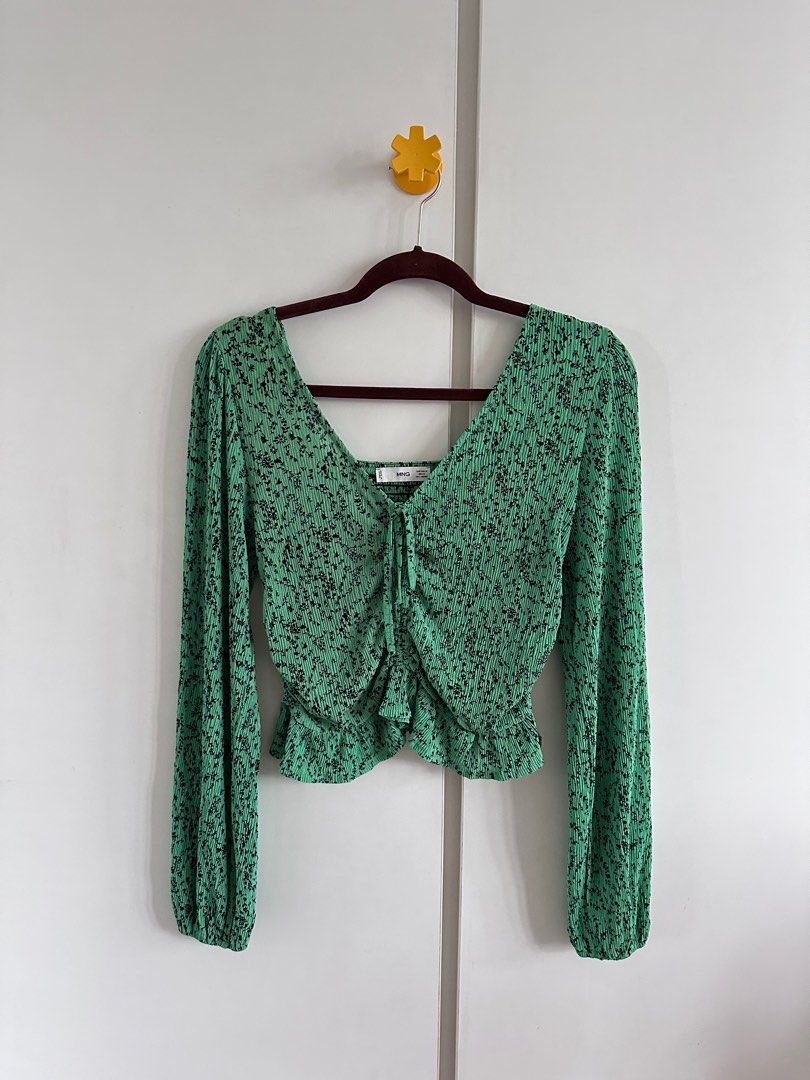 Mango green ruched blouse (Category: Longsleeves) located in Paranaque City. Submitted by planetandy (Listing ID 1390266677, Image 2). Description: Only used 2x! Good as new Rfs: decluttering.