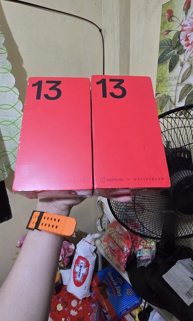 One Plus 13 16gb 512gb Global Variant (Category: OnePlus) located in Quezon City. Submitted by samanthaga21954 (Listing ID 1390370846, Image 2). Description: One Plus 13 16gb 512gb Global Variant Brandnew Sealed with warranty Onhand Stock.