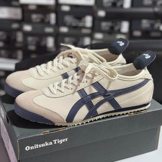 (Category: ) located in . Submitted by soledout_kicks (Listing ID 1390276552, Image 1). Description: .