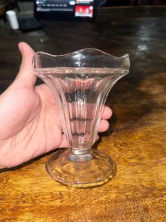 (Category: ) located in . Submitted by justbrowsing_decluttering (Listing ID 1390383055, Image 1). Description: .