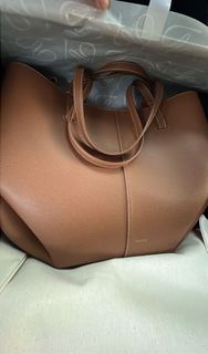 (Category: ) located in . Submitted by sh4dtul (Listing ID 1390338928, Image 1). Description: .