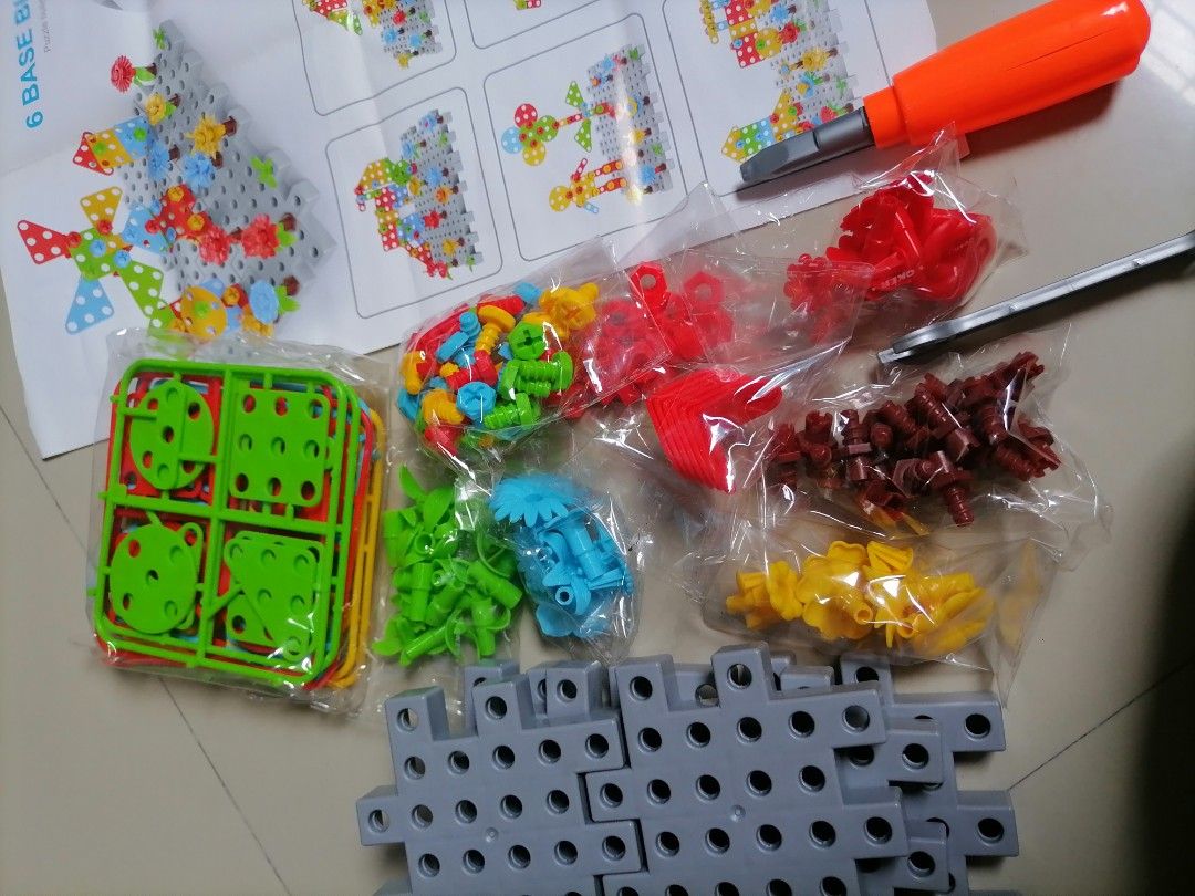 Puzzle Enlightenment Toy (Category: Educational & Learning Toys) located in Manila. Submitted by julieannorino (Listing ID 1390261784, Image 3). Description: .
