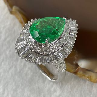(Category: ) located in . Submitted by huangsjadeiteandjewelry (Listing ID 1390260002, Image 1). Description: .