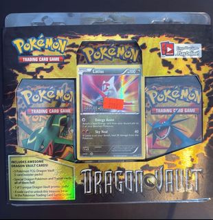 pokemon dragon vault booster pack Pokemon TCG: Dragonite V Box Set – Maziply Toys main image 1