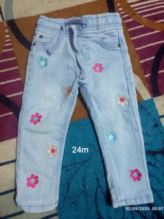 (Category: ) located in . Submitted by farihayusof96 (Listing ID 1390336261, Image 1). Description: .