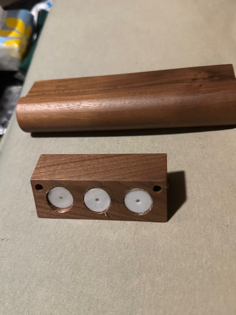 Solid Oak Bedside LED Light (Category: Lighting) located in Singapore. Submitted by salvador_dali (Listing ID 1390378020, Image 3). Description: Classy and warm solid oak wood housing LED light Strong Magnetic wooden mount Adjustable Rechargeable - USB-C Touch / on/off .