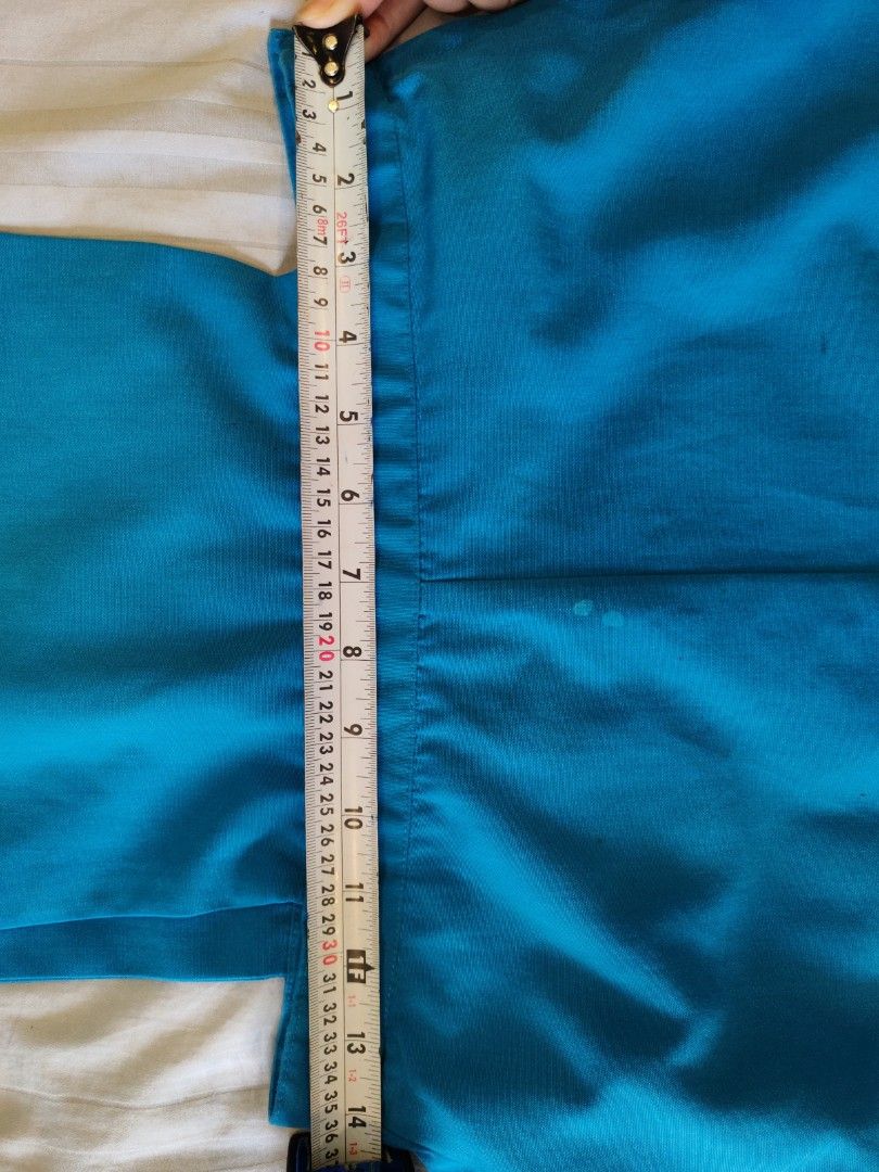 Student uniform (Category: Dresses) located in Kuala Lumpur. Submitted by SunShineMandy (Listing ID 1385734026, Image 3). Description: .