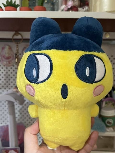 Tamagotchi Piyotchi Plush (Category: Plushies & Soft Toys) located in Bocaue. Submitted by ekaaam (Listing ID 1390405512, Image 1). Description: WYSIWYG Please manage your expectation as this is already 2nd hand.