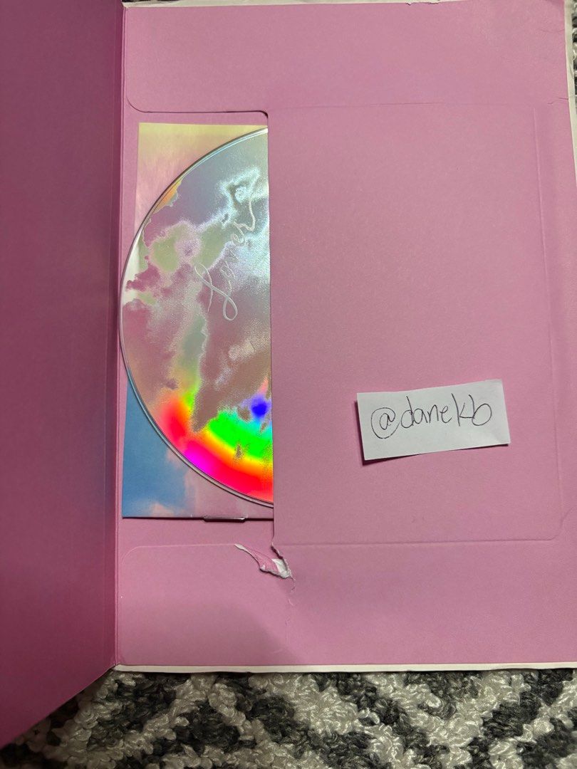 Taylor Swift Lover Deluxe Album Version 4 (Category: CDs & DVDs) located in Manila. Submitted by danekb (Listing ID 1390399363, Image 3). Description: -no poster -cd never used but has few minor scratches -cover has dents ❎NO TO SENSITIVE BUYERS.