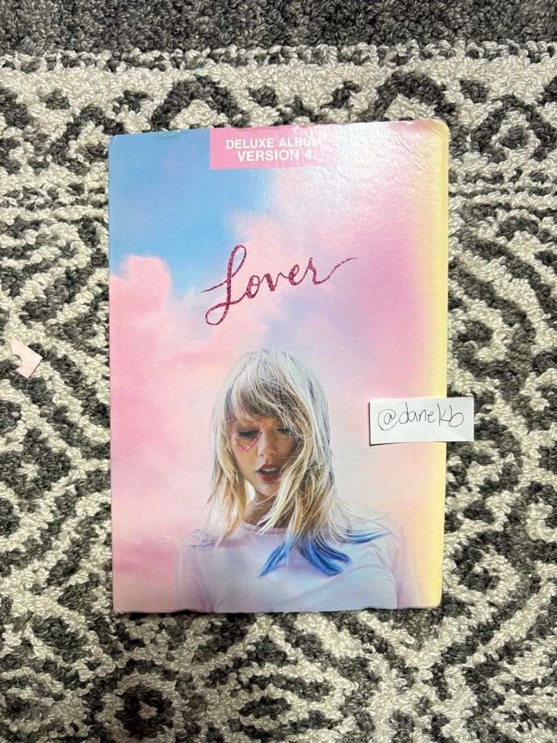 Taylor Swift Lover Deluxe Album Version 4 (Category: CDs & DVDs) located in Manila. Submitted by danekb (Listing ID 1390399363, Image 1). Description: -no poster -cd never used but has few minor scratches -cover has dents ❎NO TO SENSITIVE BUYERS.