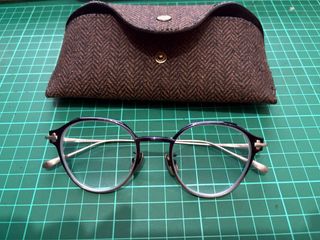 （分類：）位於 。 由 roxastse 提交（商品編號 1390377564，圖片 1）。簡介： 。