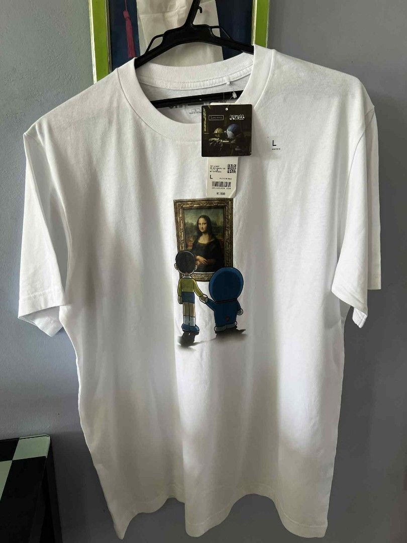 UNIQLO UT FEAT. LOUVRE (Category: Tshirts & Polo Shirts ) located in Macabebe. Submitted by jnafashionshop (Listing ID 1390306708, Image 2). Description: fresh drop! brand new with tag on hand ready to shop medium & large available.
