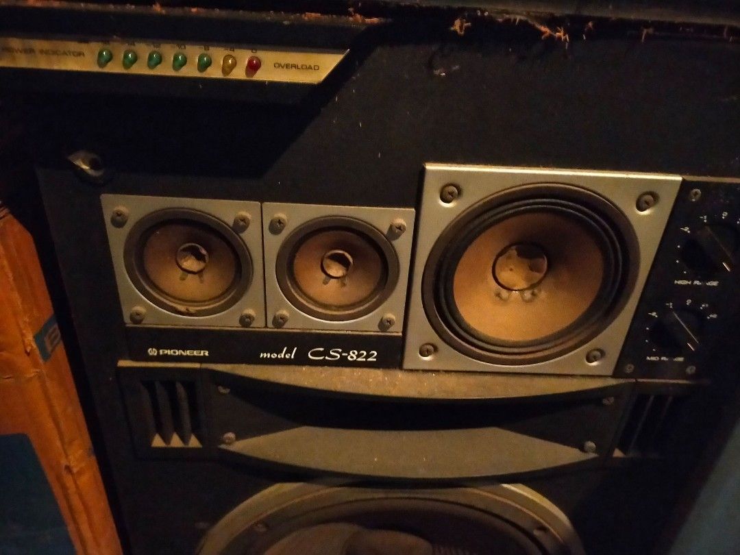 VINTAGE PIONEER and TECHNICS CASETTE STEREO DECK (Category: Soundbars, Speakers & Amplifiers) located in Taytay. Submitted by archie2427 (Listing ID 1388238548, Image 1). Description: THE BOX SPEAKERS ARE ALREADY DAMAGED AND 1 EMBLEM/BADGE WAS ALREADY MISSING. PLEASE REFER TO.THE PHOTOS. FOR SERIOUS COLLECTORS AND AUDIO ENTHUSIASTS. RUSH SALE. AS IS. WHAT YOU SEE IS WHAT YOU WILL GET. PLEASE MANAGE YOUR EXPECTATIONS AS THIS WERE DECADES OLD. UNTE