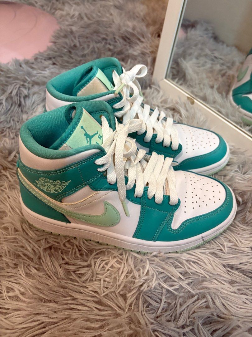 Women Jordan 1 Mid Teal (Category: Sneakers) located in Manila. Submitted by dxxc_ (Listing ID 1390341664, Image 2). Description: orig negotiable issue: needs cleaning yellow stain no box.